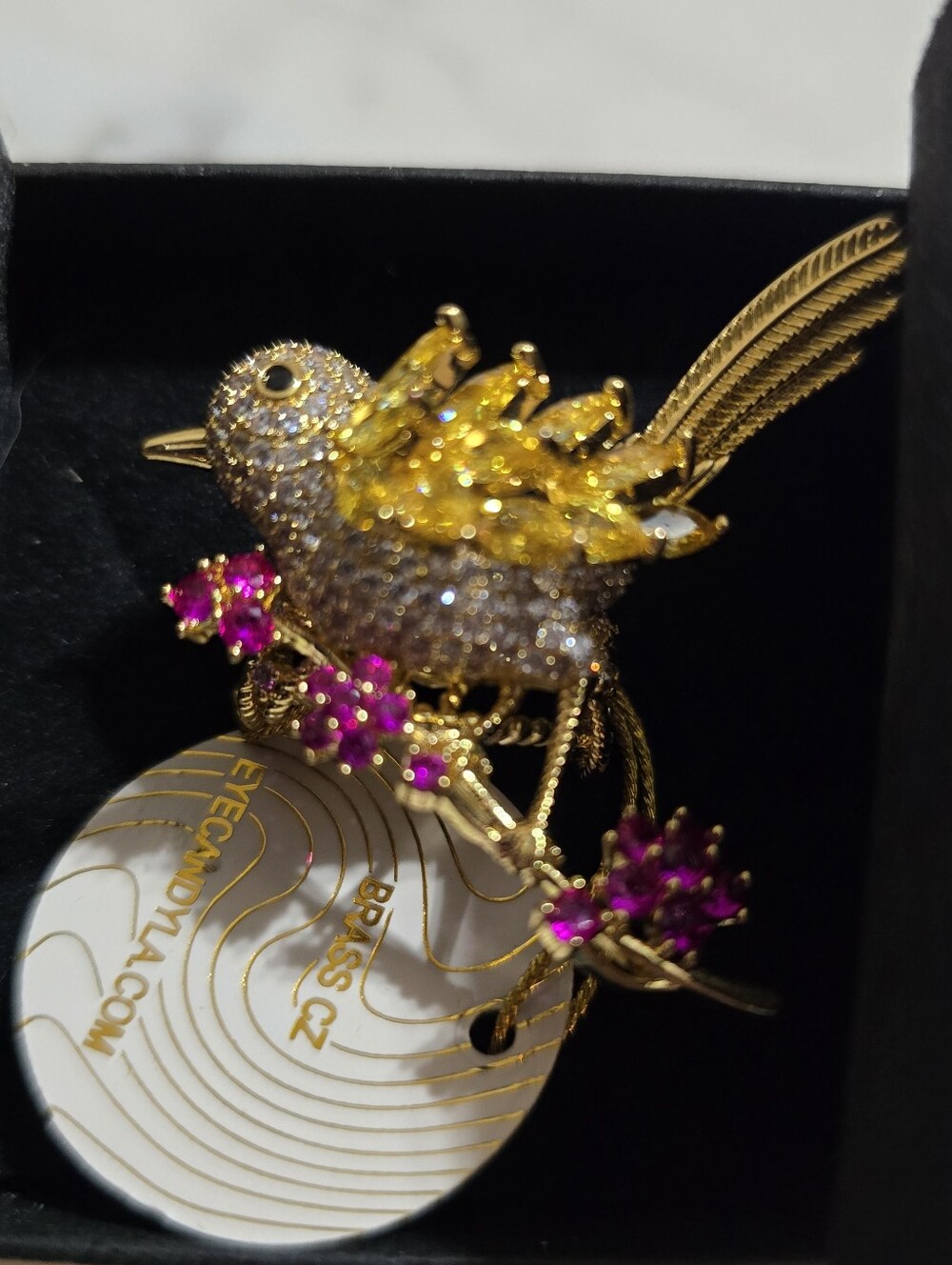 Eye Candy Gold-tone Crystal Bird Ring with Yellow and Pink Jewelled Accents